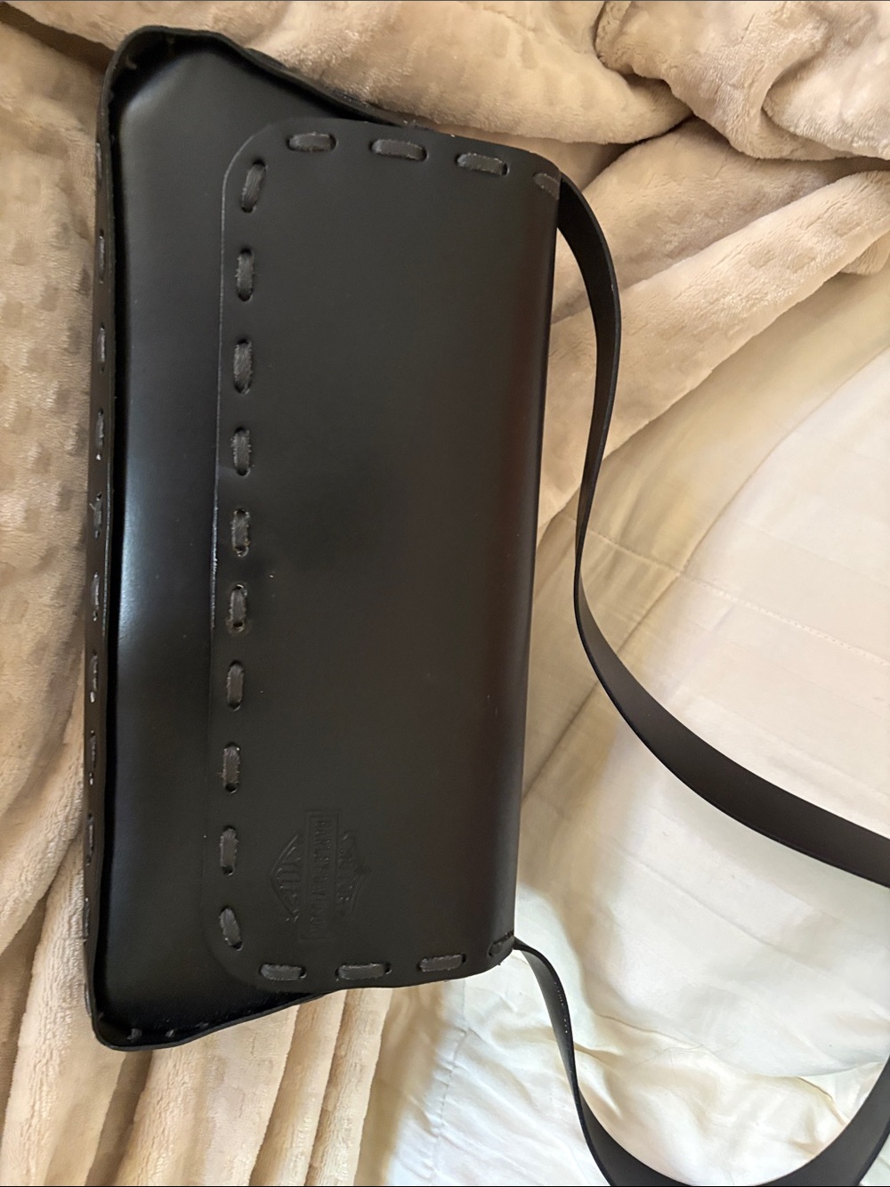 Harley-Davidson Black Leather Messenger Crossbody